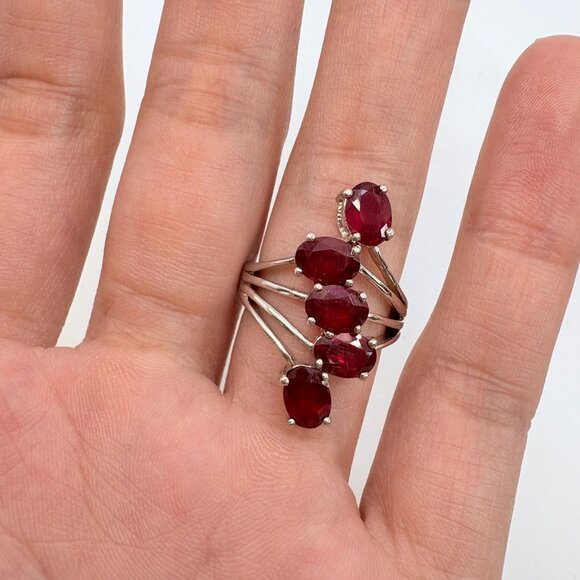 VTG Sterling Silver 925 Garnet Five Stone Prong Set Statement Ring Size 7 - Picture 4 of 11